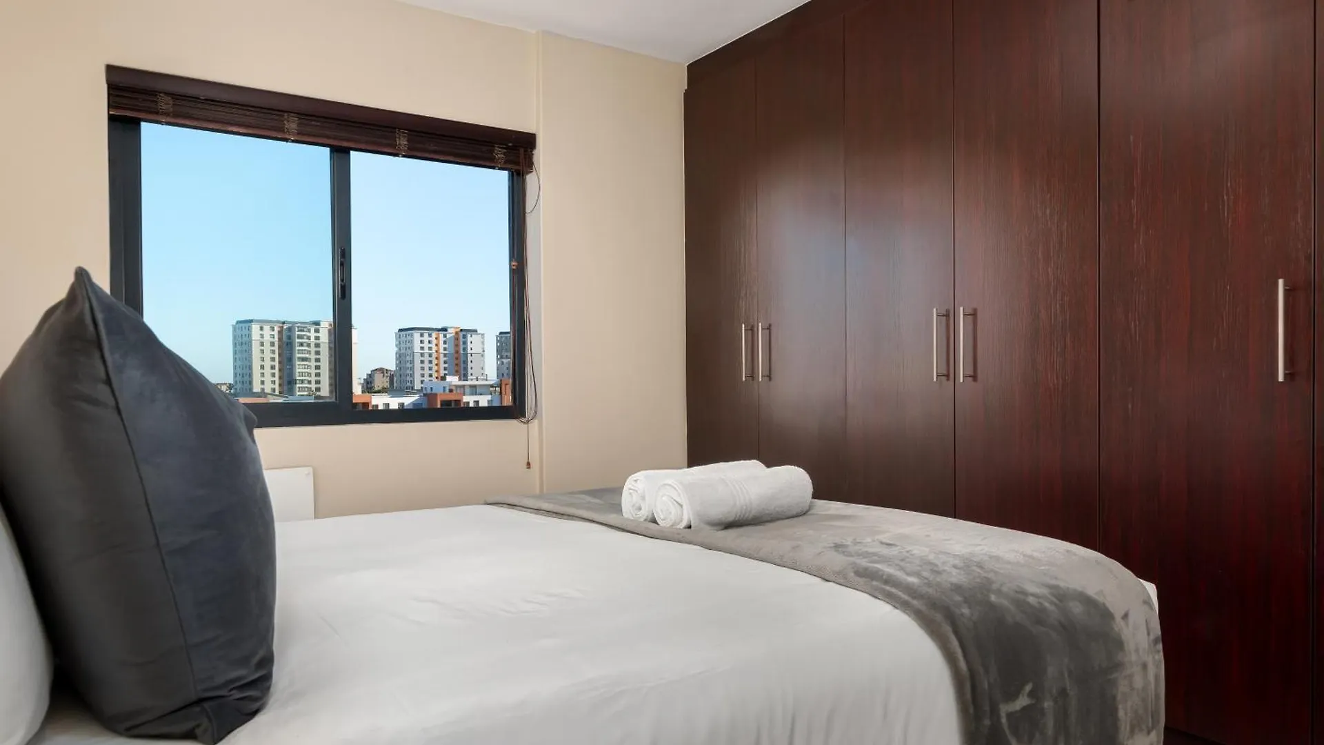 Knightsbridge W404 Apartment Cape Town South Africa